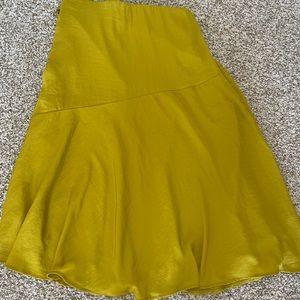AMERICAN EAGLE Chartreuse Green Yellow Flowy High Waist Midi Skirt